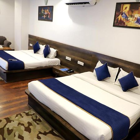 Hotel Hollywood Heights Near Railway Station Amritsar Exterior foto