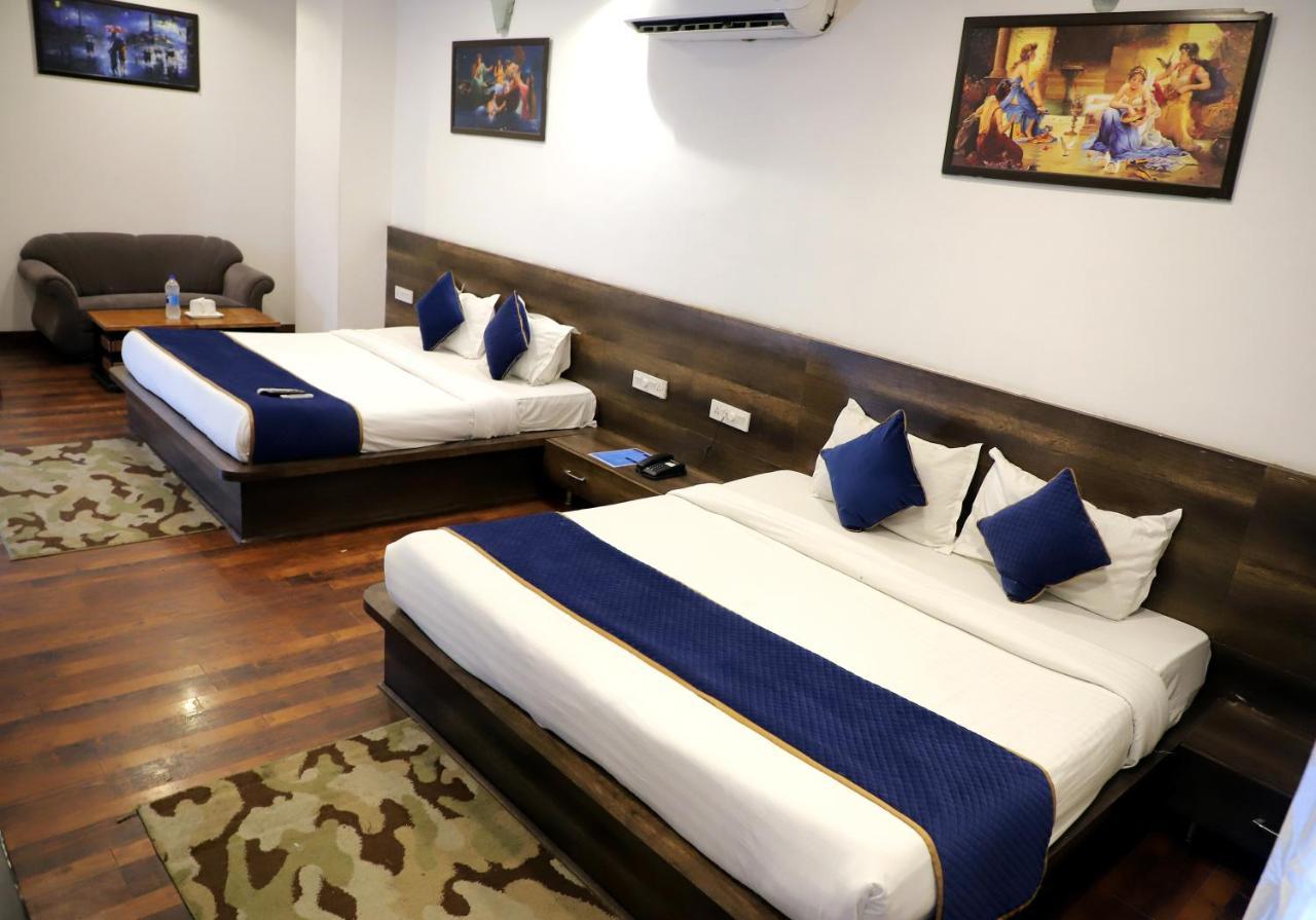 Hotel Hollywood Heights Near Railway Station Amritsar Exterior foto