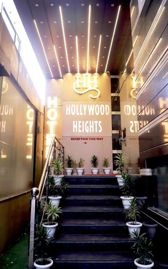 Hotel Hollywood Heights Near Railway Station Amritsar Exterior foto